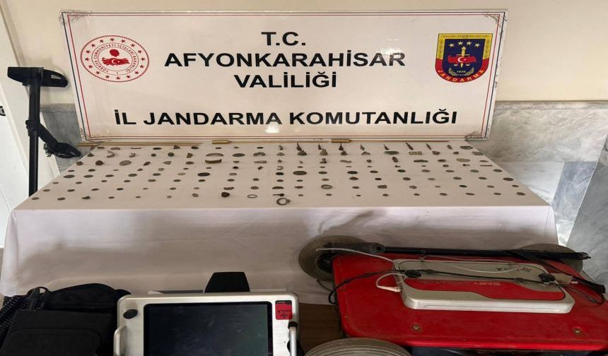 Jandarma Eski Eser Ele Geçirdi