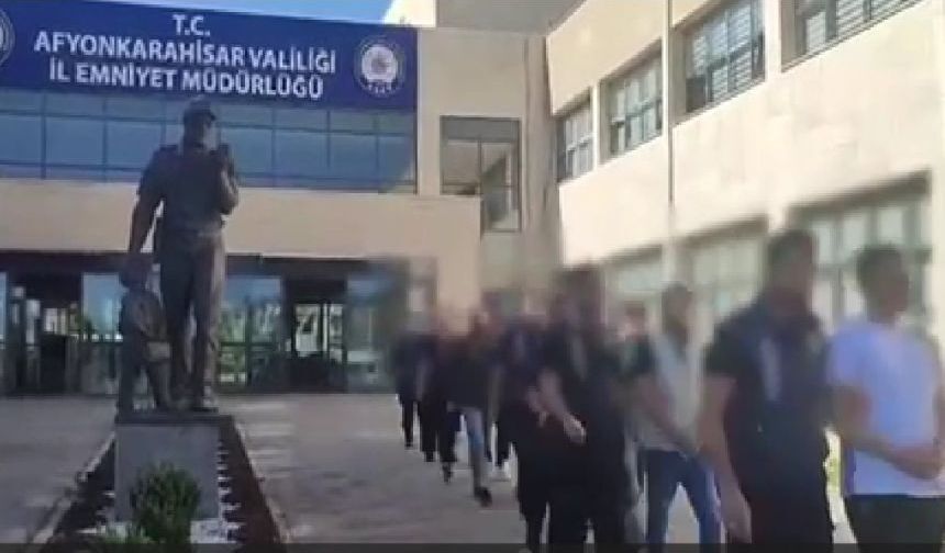 Polis, Nitelikli Dolandırıcılıktan 11 Şahsı Yakaladı