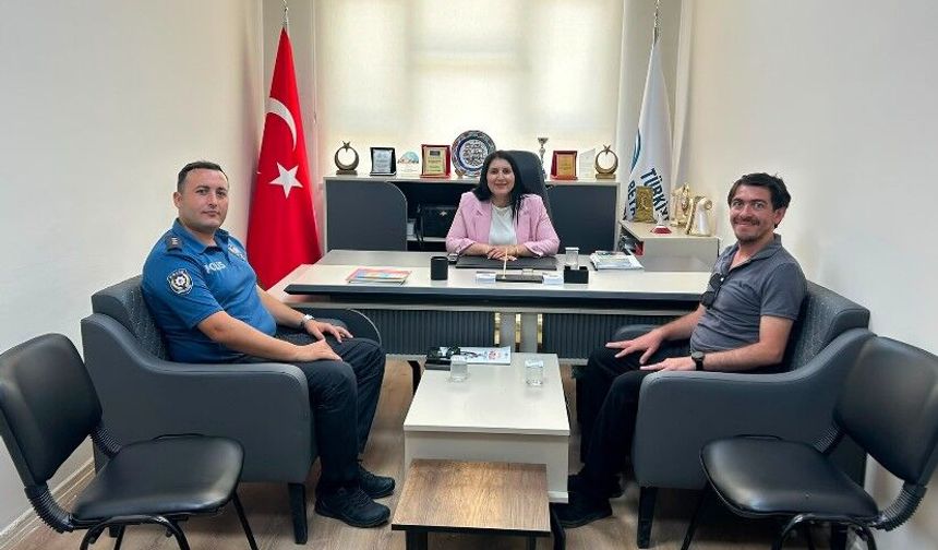 Kocatepe Polis Merkezi Amirliği’nden Beyazay Merkezi’ne Hayırlı Olsun Ziyareti