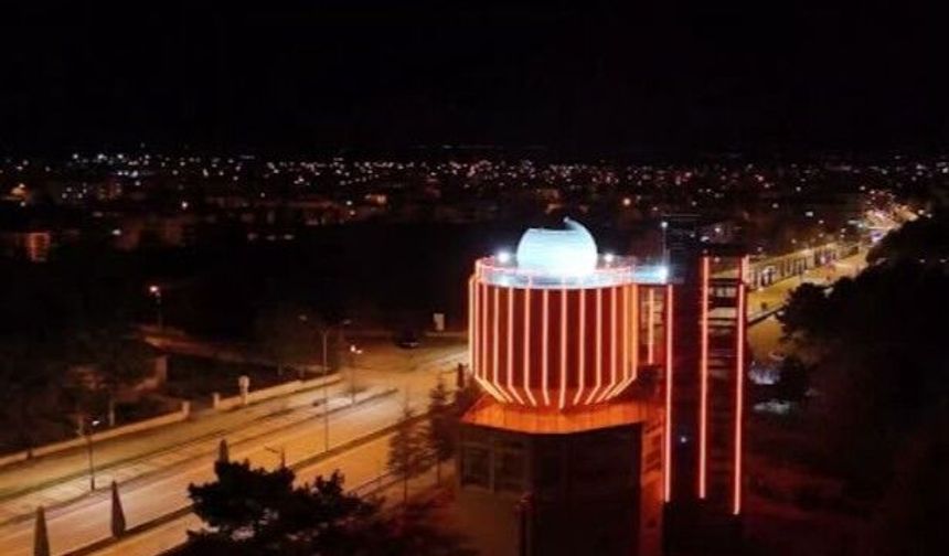 Bolvadin’den Milli Teknolojiye Vefa: Uzay Gözlemevi’ne Özdemir Bayraktar’ın Adı Verildi