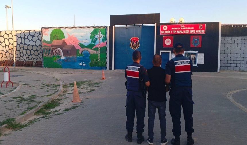 Jandarma Aranan 27 Şahsı Yakaladı