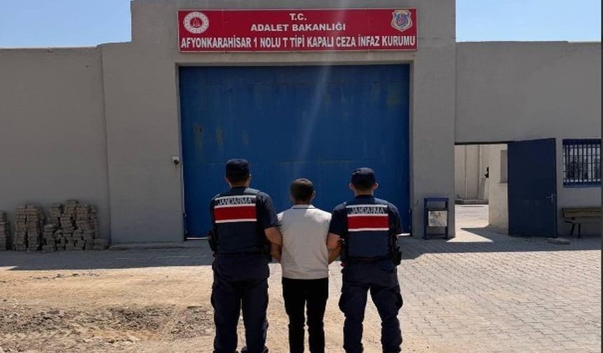 Jandarma Aranan Hükümlüyü Salar’da Yakaladı