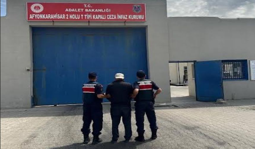 Jandarma Aranan 35 Şahsı Yakaladı