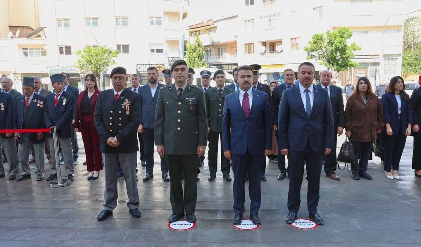 Başkan Öztaş Gaziler Günü Törenine Katıldı