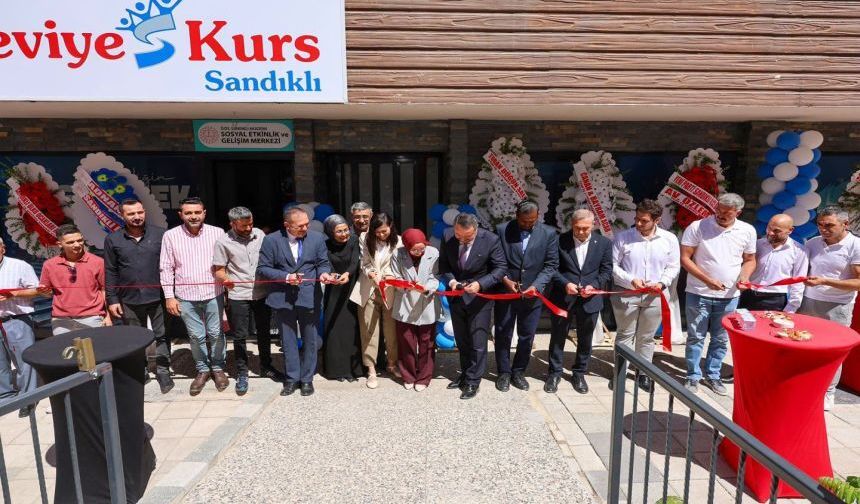 Sandıklı’da Seviye Kurs Merkezi Açıldı